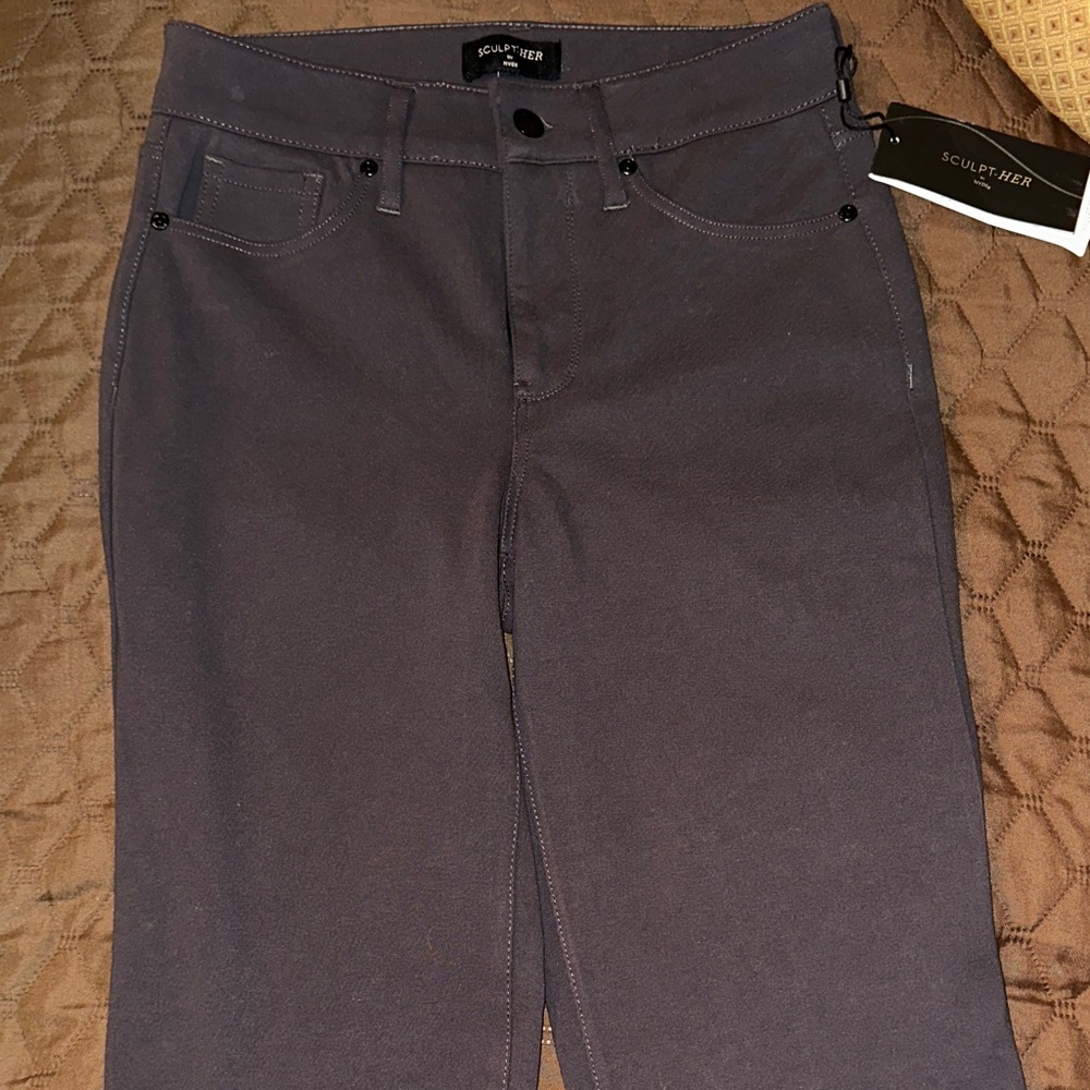 NYDJ Marilyn Straight Pants in Cordovan